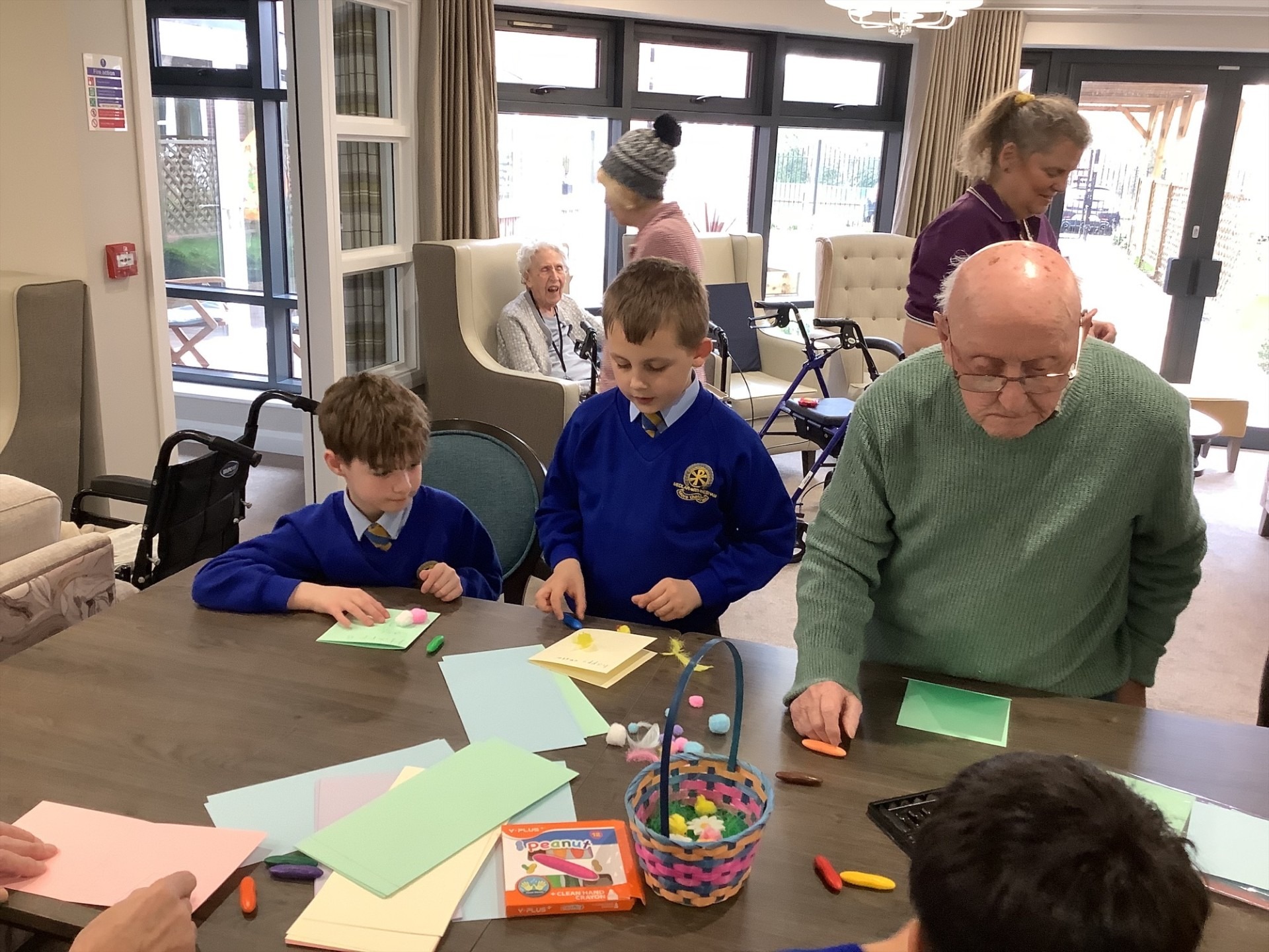 Pear Tree House Welcomes Primary School for Easter Decorations