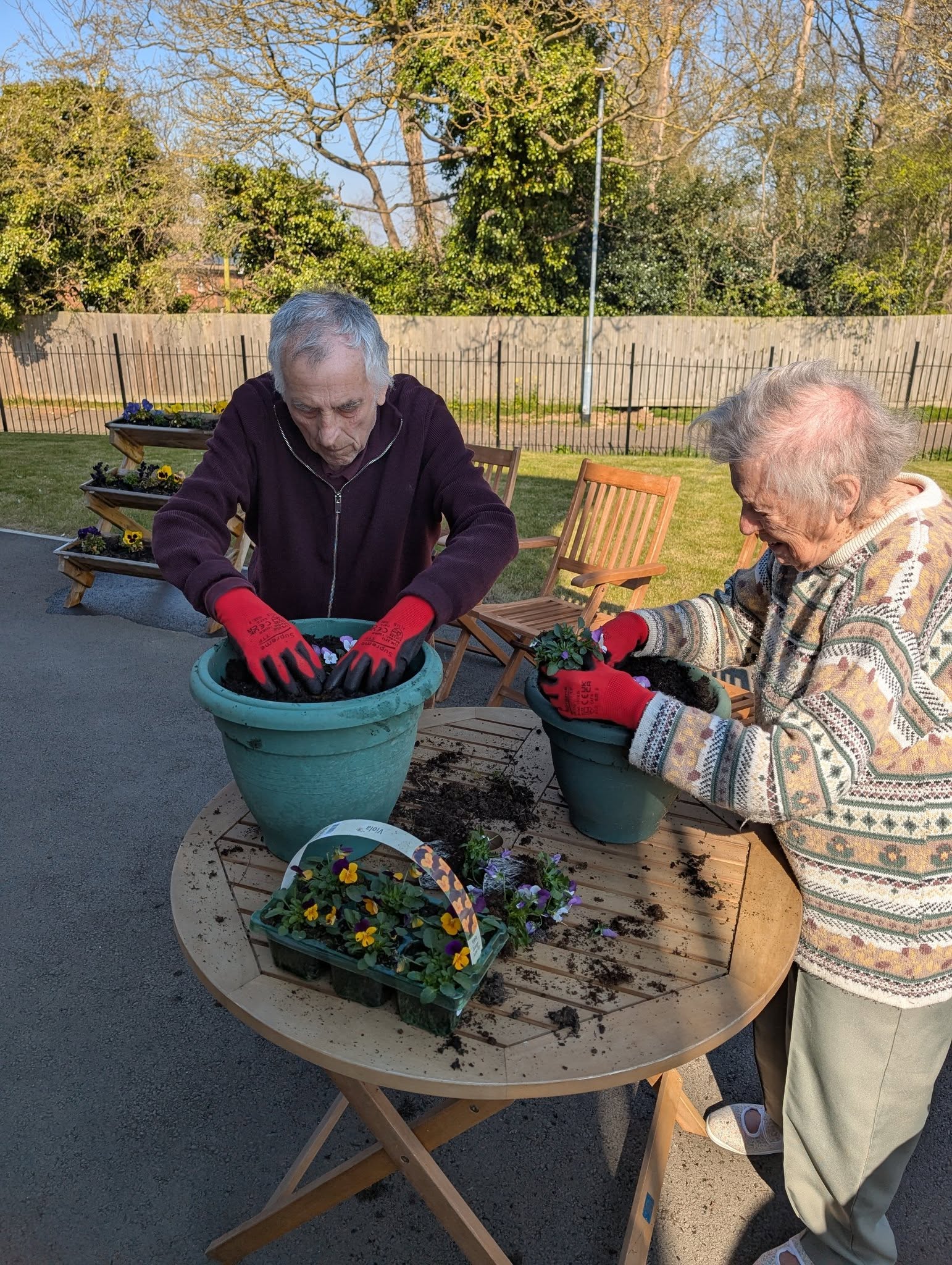 Harbour Manor Residents Bloom with Joy in Gardening Club