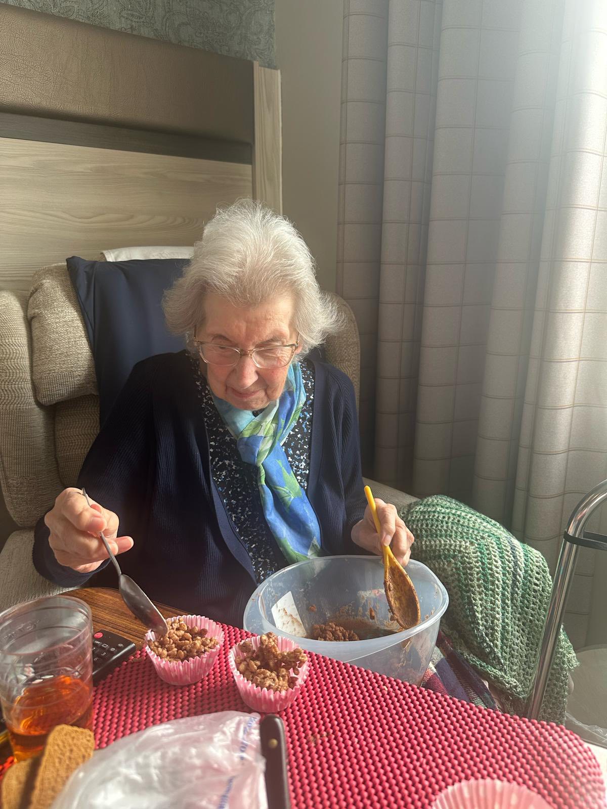 Residents Bond Over Baking at Pear Tree House