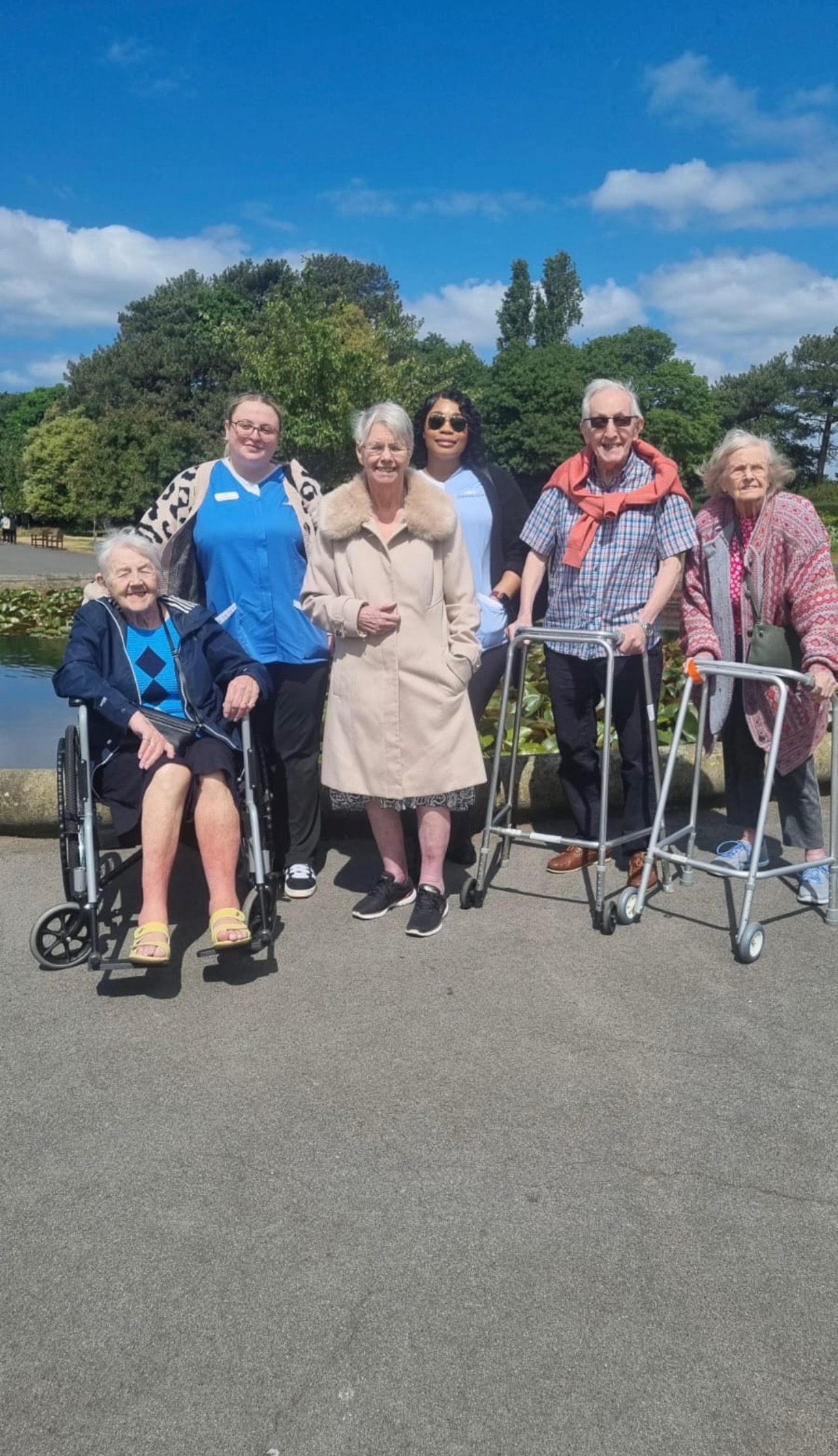 Rossendale Residents Relish Enjoy Day at Lytham St Annes