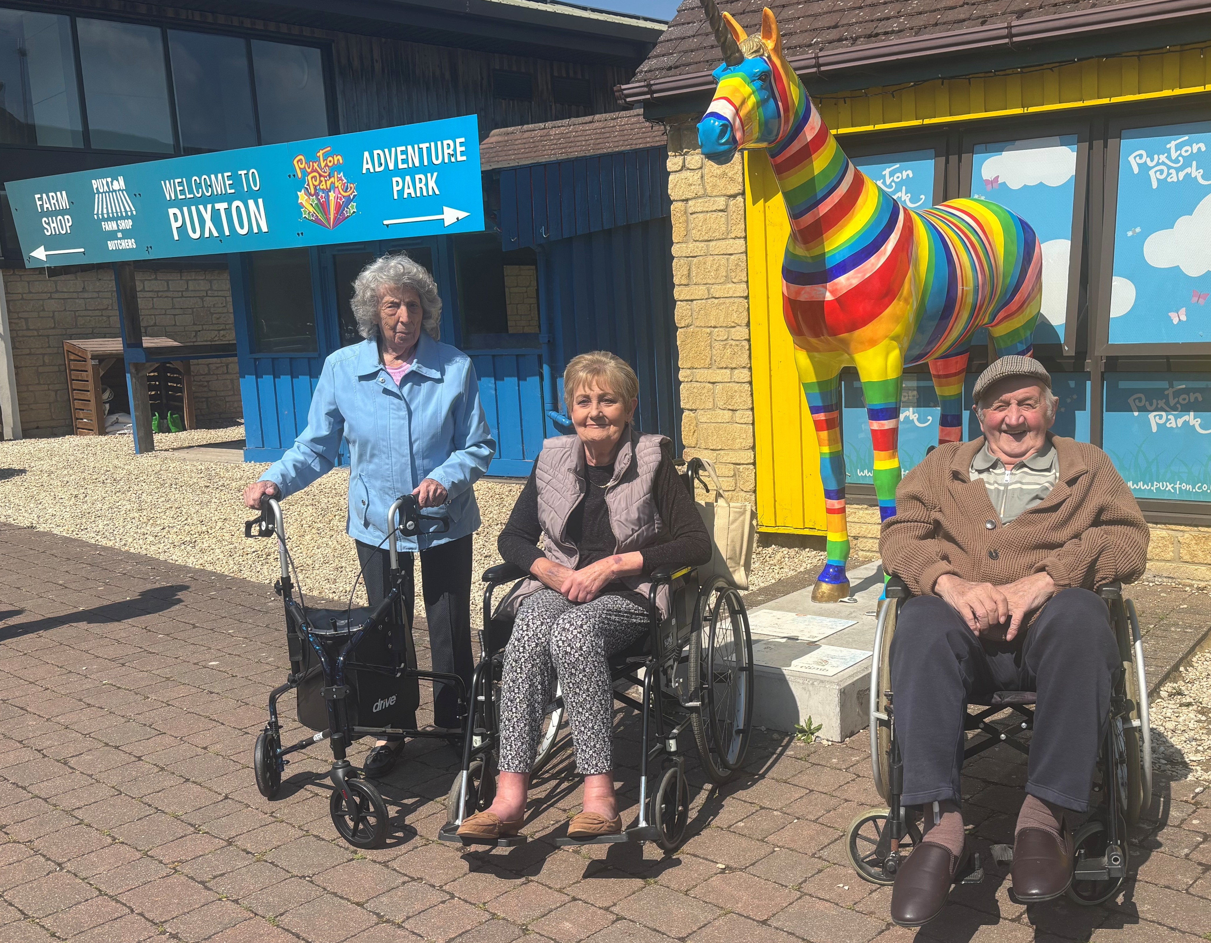 Day Out at Puxton Park for Mead Field Manor Residents