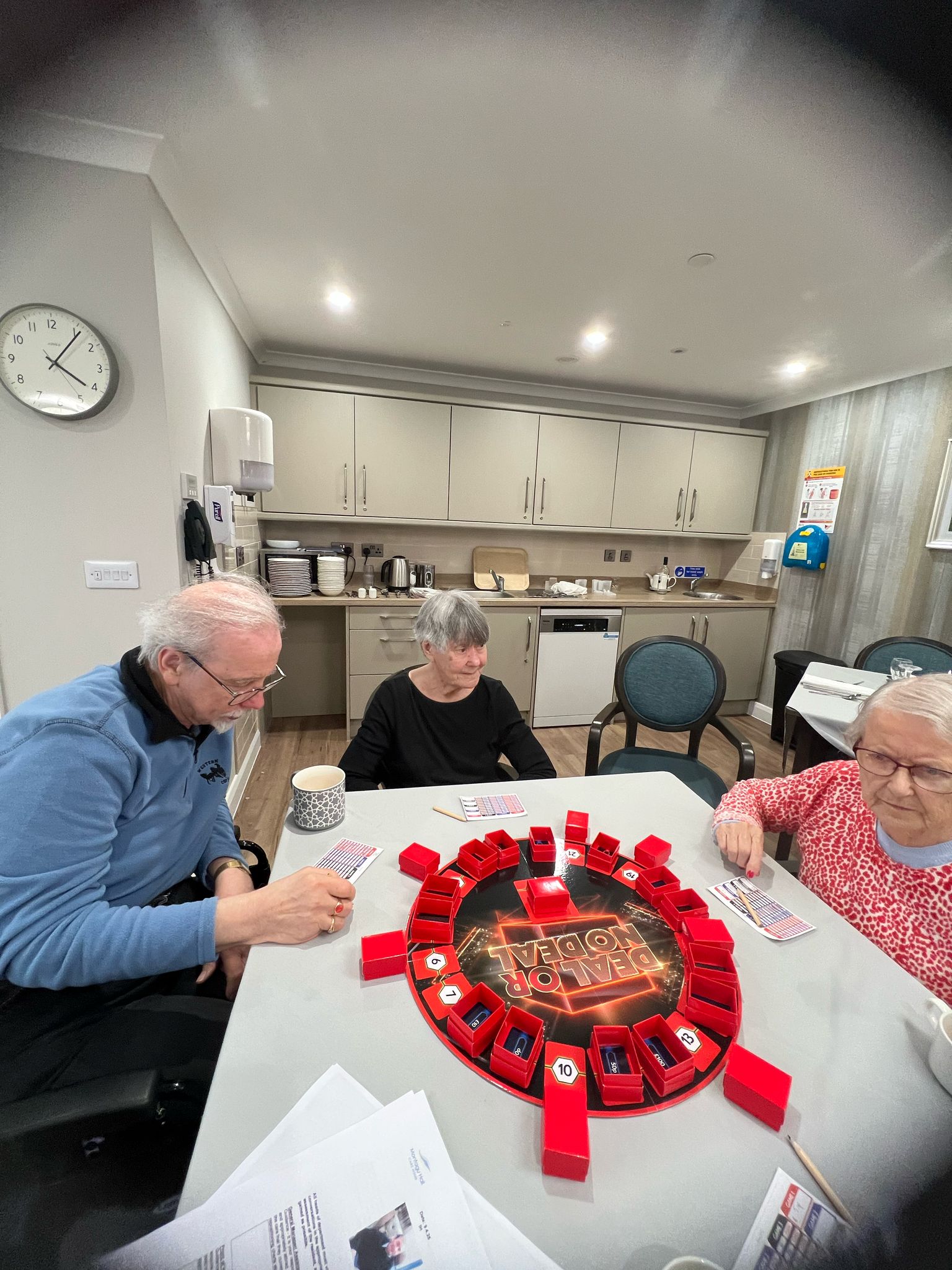 Montagu Hall Residents Thrill in 